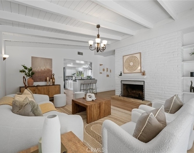 23000 Brenford - Photo Thumbnail 13