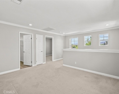 2658 Greenwood Court - Photo Thumbnail 26