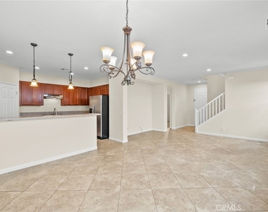 2658 Greenwood Court - Photo Thumbnail 12