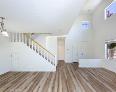 25620 Wordsworth - Photo Thumbnail 2