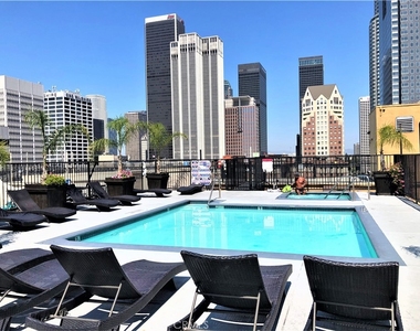312 W 5th Street - Photo Thumbnail 17