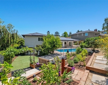 3813 Eddingham - Photo Thumbnail 18