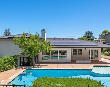 3813 Eddingham - Photo Thumbnail 17