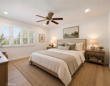 22204 Avenue San Luis - Photo Thumbnail 14
