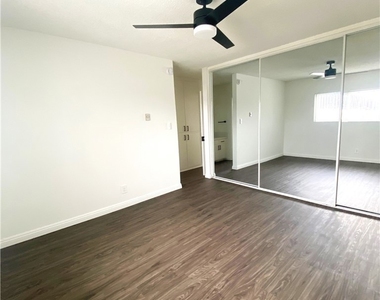 4160 W 182nd Street - Photo Thumbnail 11