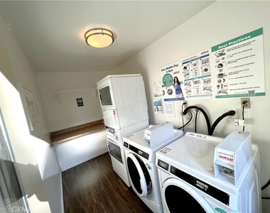 4160 W 182nd Street - Photo Thumbnail 16