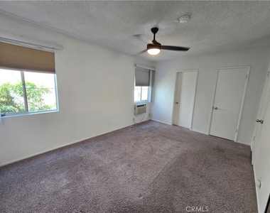 439 S Le Doux Road - Photo Thumbnail 13