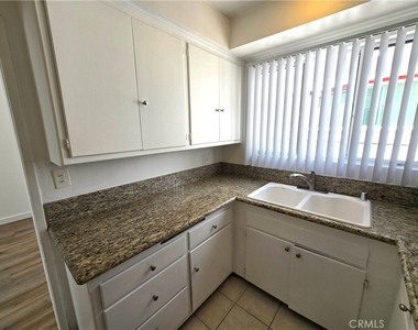 439 S Le Doux Road - Photo Thumbnail 6