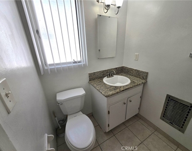 439 S Le Doux Road - Photo Thumbnail 14