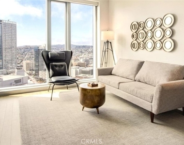 100 Van Ness Avenue - Photo Thumbnail 11