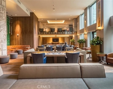 100 Van Ness Avenue - Photo Thumbnail 25