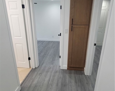 1605 E Santa Ana - Photo Thumbnail 24