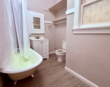 406 Linden Avenue - Photo Thumbnail 6