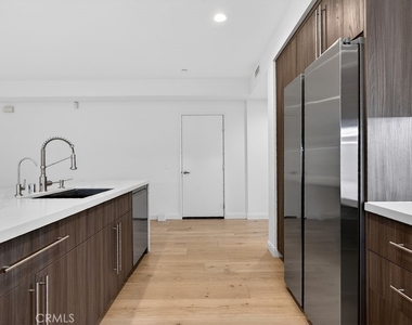 575 Rockefeller - Photo Thumbnail 8