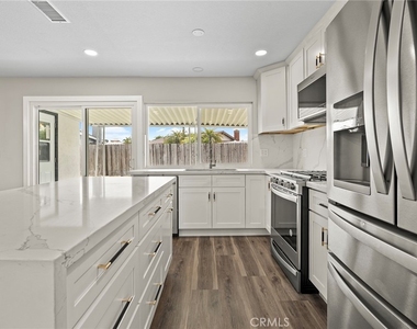 5032 E Holbrook Street - Photo Thumbnail 9