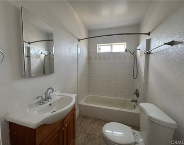 468 2nd Street - Photo Thumbnail 4