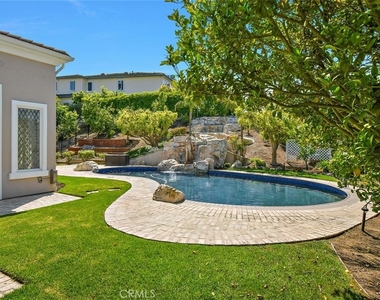 19 Santa Rosa - Photo Thumbnail 56