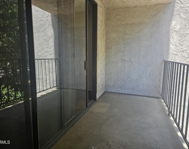 1401 Valley View - Photo Thumbnail 21