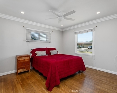 1325 W Ash - Photo Thumbnail 6