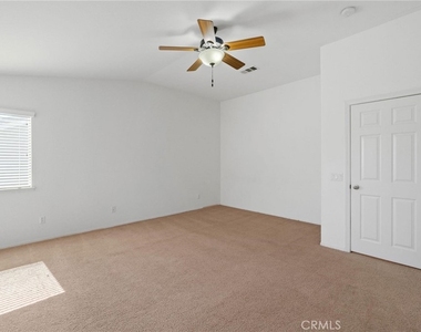 23764 Cloverleaf - Photo Thumbnail 17