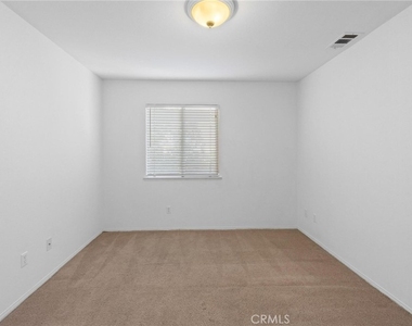 23764 Cloverleaf - Photo Thumbnail 28