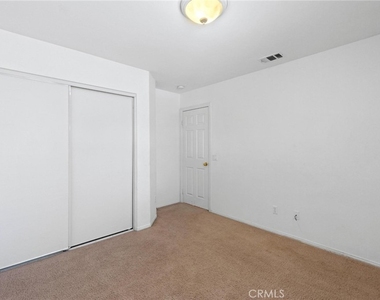 23764 Cloverleaf - Photo Thumbnail 25