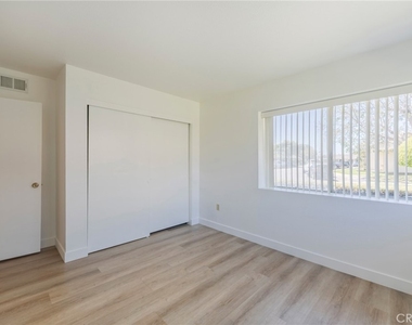 16531 Kellog - Photo Thumbnail 14