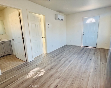 134 E Cluster Street - Photo Thumbnail 29