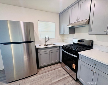 134 E Cluster Street - Photo Thumbnail 17