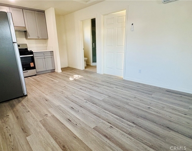 134 E Cluster Street - Photo Thumbnail 13