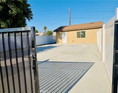 134 E Cluster Street - Photo Thumbnail 8