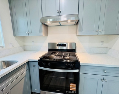 134 E Cluster Street - Photo Thumbnail 19