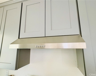 134 E Cluster Street - Photo Thumbnail 1