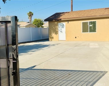 134 E Cluster Street - Photo Thumbnail 7