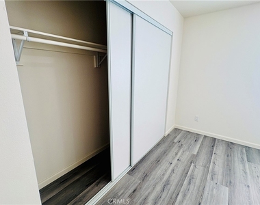 134 E Cluster Street - Photo Thumbnail 24