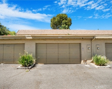 18195 Canyon Court - Photo Thumbnail 14