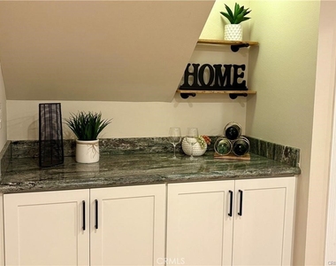 18195 Canyon Court - Photo Thumbnail 9