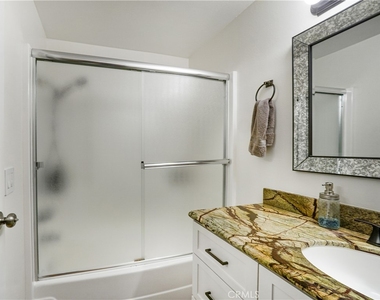 18195 Canyon Court - Photo Thumbnail 12