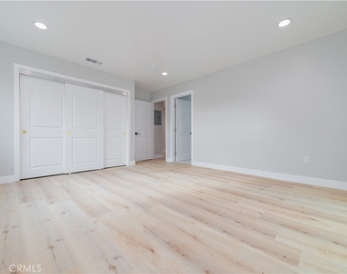 19112 Biddle Drive - Photo Thumbnail 22