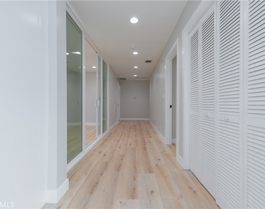 19112 Biddle Drive - Photo Thumbnail 13