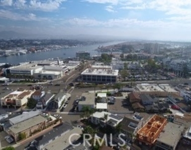 522 Clubhouse Avenue - Photo Thumbnail 2