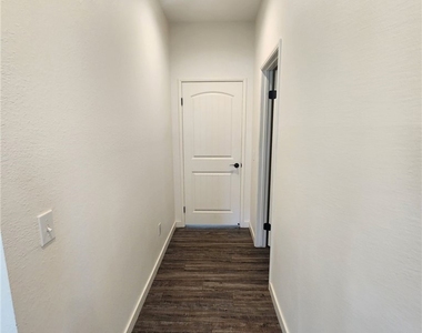 6627 National Park Drive - Photo Thumbnail 9