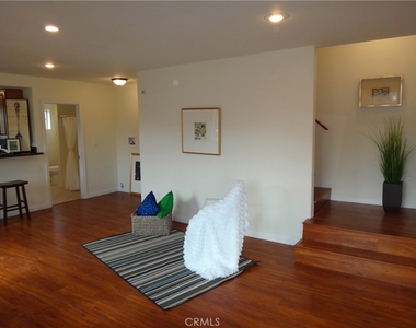 6721 A Rosemead Boulevard - Photo Thumbnail 15