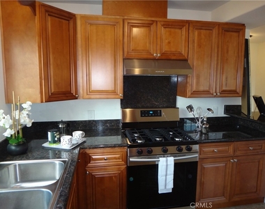 6721 A Rosemead Boulevard - Photo Thumbnail 6