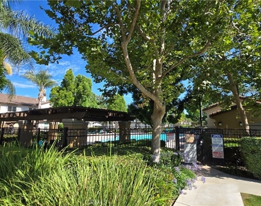 12538 Tavira Lane - Photo Thumbnail 33