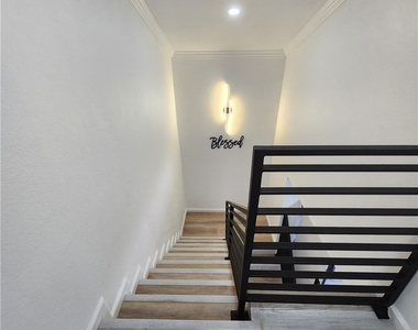 2255 Cahuilla Street - Photo Thumbnail 6