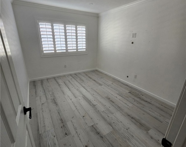 2255 Cahuilla Street - Photo Thumbnail 7