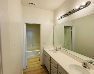 14607 Grouse Rd. - Photo Thumbnail 5