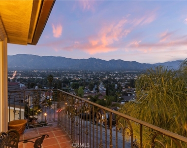 3435 Oakmont View Drive - Photo Thumbnail 20