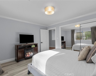 3435 Oakmont View Drive - Photo Thumbnail 29